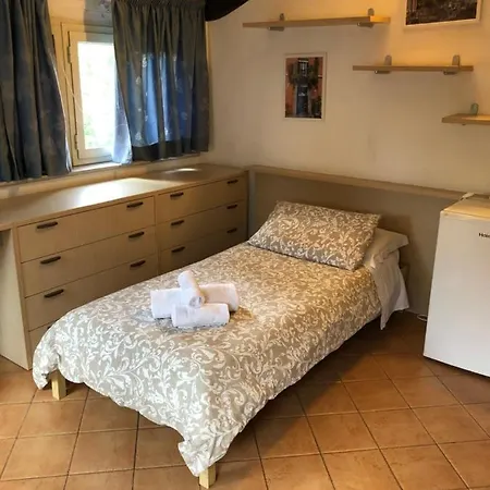 Domus Santa Caterina Πανσιόν