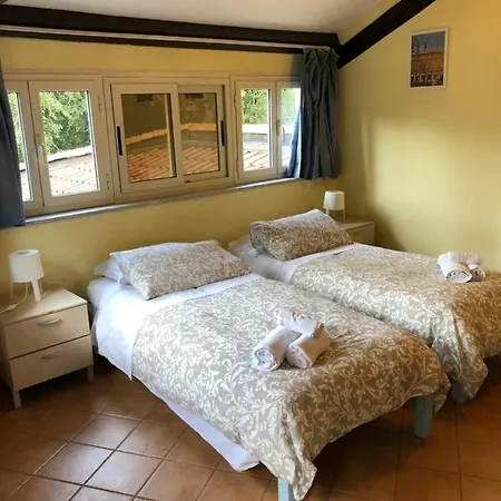 Domus Santa Caterina Πανσιόν 4*