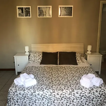 Πανσιόν Domus Santa Caterina 4*